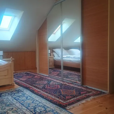 Apartment Schick *