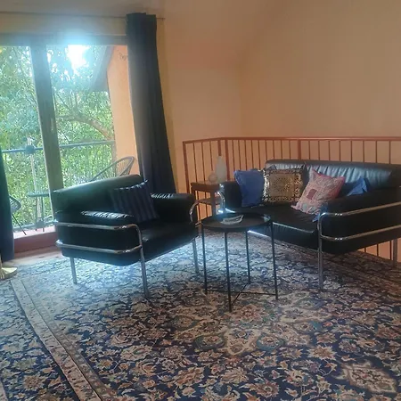 Apartment Schick